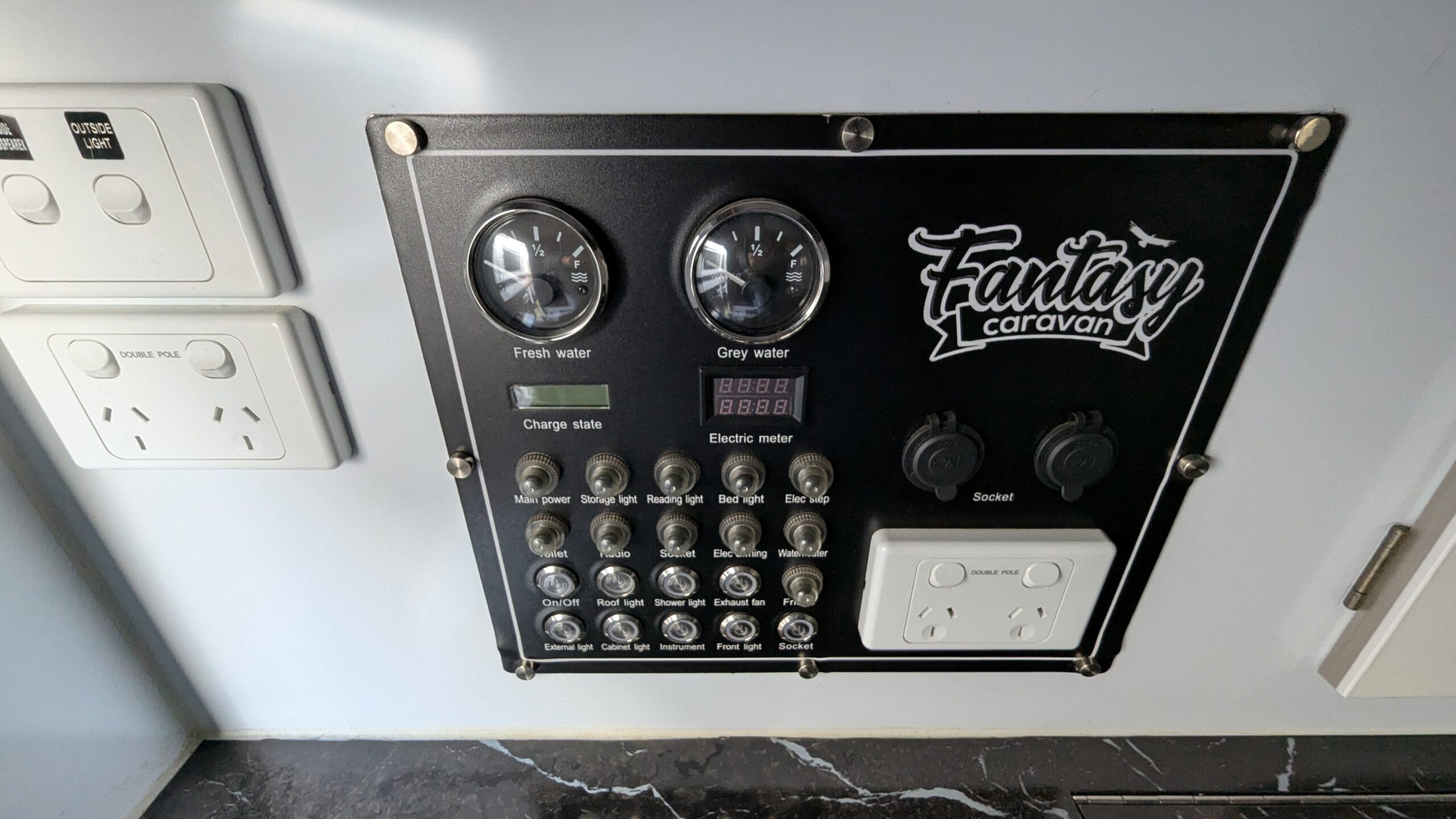 F3S-EB